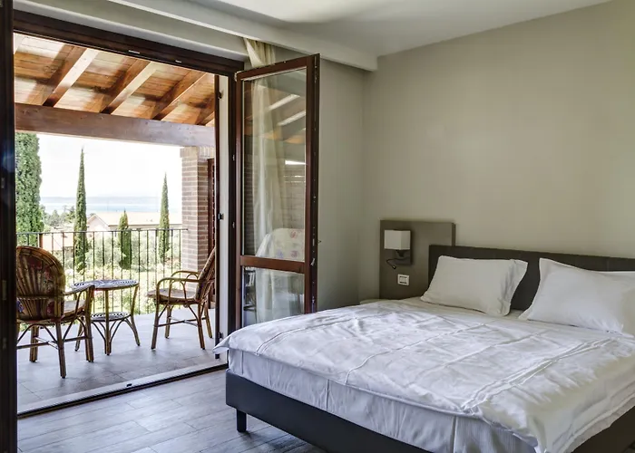 מלון Relais Agli Olivi 3*