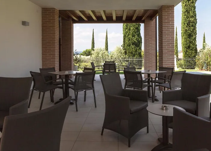 Relais Agli Olivi מלון 3*