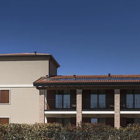 Relais Agli Olivi 3*