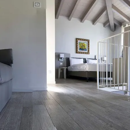 Relais Agli Olivi מלון